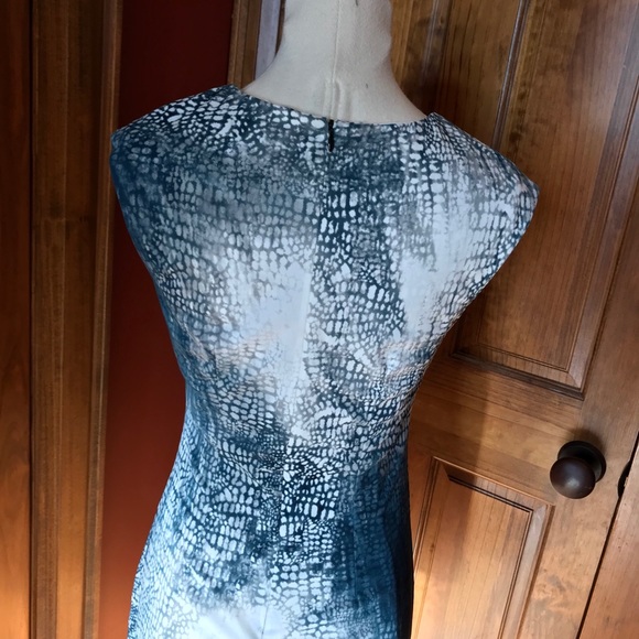** 3 for $30 ** Calvin Klein Dress - Picture 5 of 9